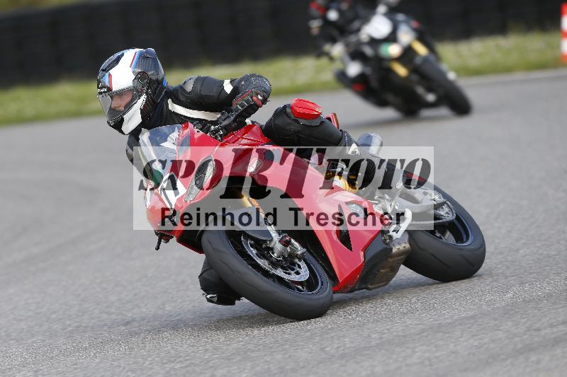 /15 13.05.2025 Max Racing ADR/Gruppe gruen/77